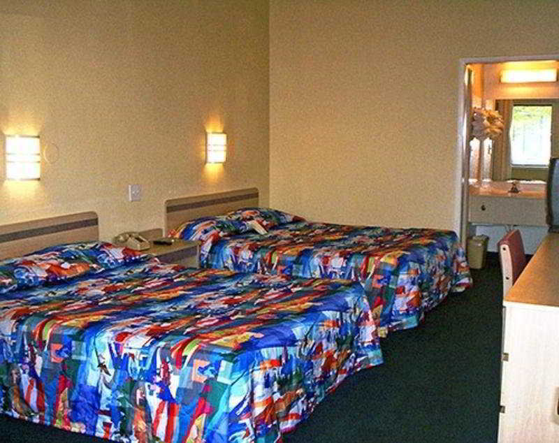 Super 8 By Wyndham Aberdeen Southern Pines Экстерьер фото